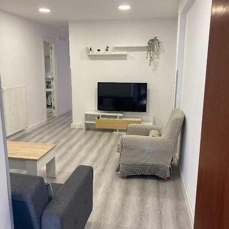 Arquitecto Tioda II Apartment Oviedo Bagian luar foto