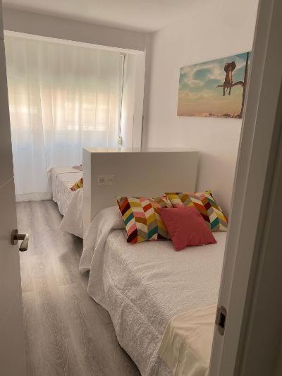 Arquitecto Tioda II Apartment Oviedo Bagian luar foto
